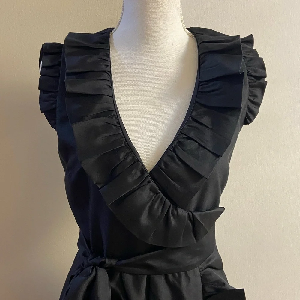 Kate Spade Aubrey ruffled silk blend black wrap dress Sz 4 - Picture 7 of 13